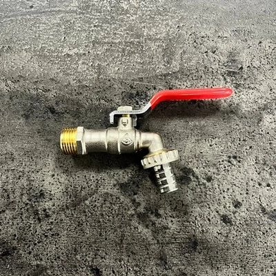 Kerti csap 3/4" piros Slovarm