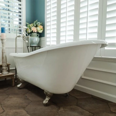 Szabadon álló kád