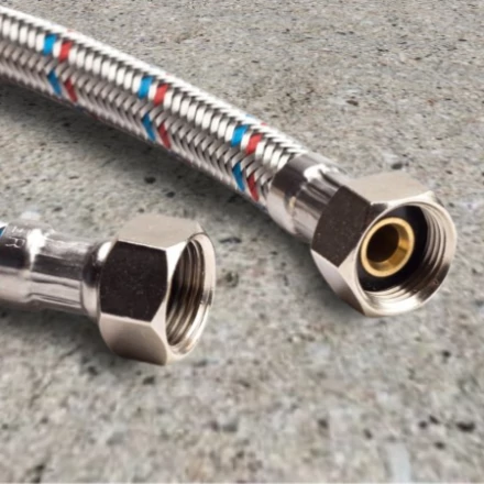 Flexibilis vízcsövek